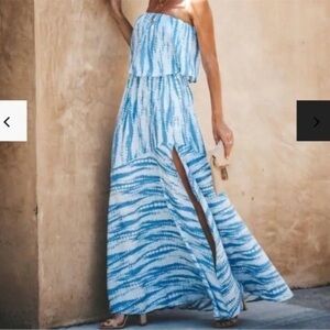 VICI Light Blue Tie-Dye Maxi Dress never worn - too long for my body! Small